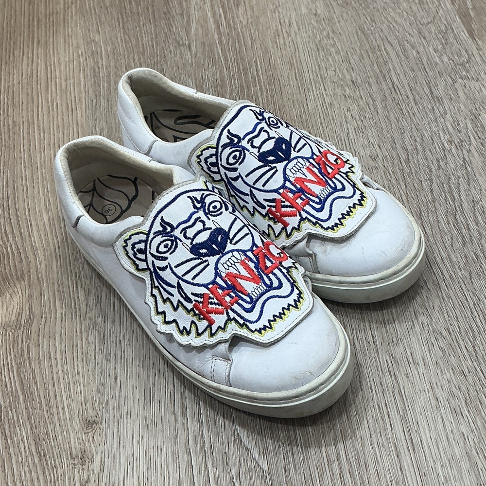 Kenzo White Sneakers with Tiger Embroidery
